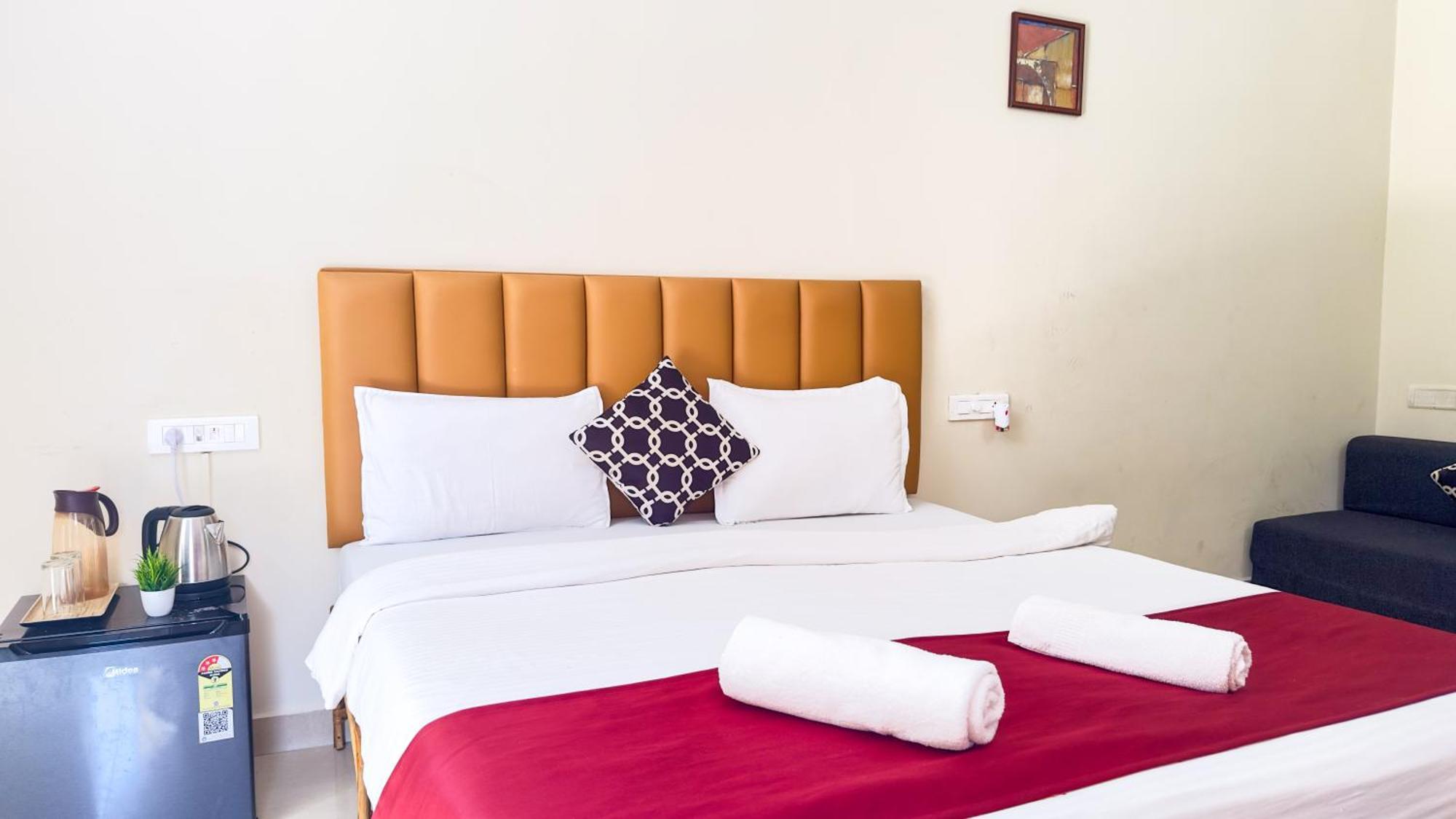 Hotel Leela Inn Candolim Marmagao Eksteriør billede