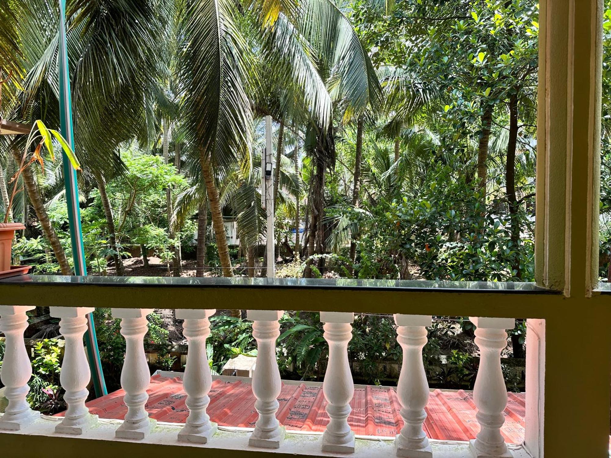 Hotel Leela Inn Candolim Marmagao Eksteriør billede